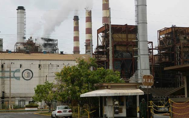 Planta Ramón Laguna opera al 12 % de su capacidad | Los #sinluz en la prensa