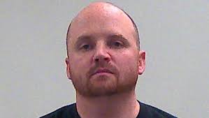 Shoplifting suspects' car crashes into home