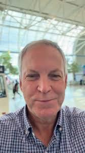 Cindy Carruthers's Instagram, Twitter & Facebook