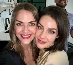 This is Forty. And I am all in. I am here for it. 🩷 Jeremy surprised me  with an incredible night with our bests. We had live music from @moreillon  and an