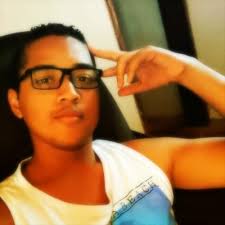 Abdel Torres (@AbdelTorres18)