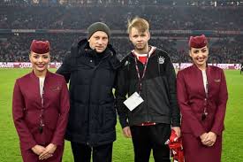 Die spieler mit einem charter nach lcy. Qatar Airways Is Official Matchday Presenter During Fc Bayern Munchen S Exciting 1 0 Victory Over Leipzig Qatar Is Booming