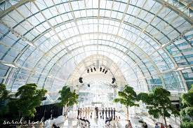 Artsgarden Wedding Indianapolis In Photographer Wedding Photographer Garden Wedding