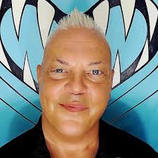 Hey everybody, Team Becker here. We want to thank you again for the  incredible response to Jason's last post and for all of the beautiful love  in the comments. 🙏 Today, we're