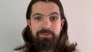 Woman with 'princess hair' wins world record