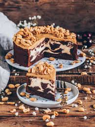 If You Love Chocolatey Brownies And Creamy Cheesecake This Vegan Brownie Cheesecake Will Be Your New Vegan Chocolate Cake Vegan Sweets Vegan Cheesecake Recipe