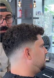 Πώς να κάνεις ένα low fade σαν επαγγελματίας