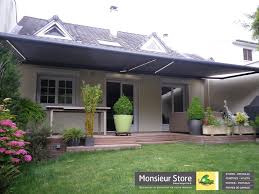 Store Coffre De Terrasse Ultimo Armature Et Toile Grise Anthracite Store De 8000 Mm De Large Et 3500 M Stores Exterieurs Decoration Exterieur Store Sur Mesure