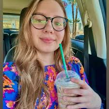 Mariah Triplett's Instagram, Twitter & Facebook