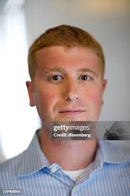 14 Photos & High Res Pictures