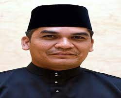 Menteri di jabatan perdana menteri dan menteri kewangan dan ekonomi ii. Bernama Prestasi Ekonomi Selepas Pru14 Belum Dapat Dinilai Sepenuhnya