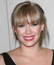 Giocate con le proporzioni scegliendo un taglio corto che compensa la scarsità dei capelli. Frangetta Tutti I Tipi Di Frangia E A Chi Stanno Bene