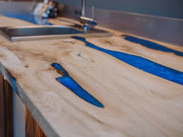 I specialize in river tables and ocean tables. River Table Waschtischplatten Mit Aussergewohnlichem Design