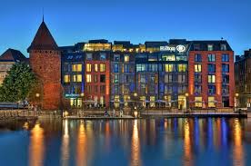 There are also many fine churches, museums, theaters, and gardens as well as a maritime. Hilton Gdansk Gdansk Updated 2021 Prices