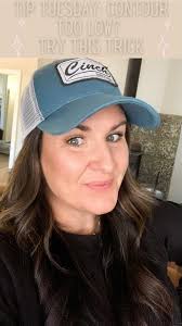 💥Tip Tuesday💥, If your like me, then you also often bring your contour  too far below your cheekbone. Or maybe you just haven’t perfected that  contoured cheek like me?!, 🖤Quick and easy tip. Grab that ...