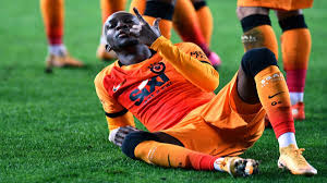 90 7 muslera, saracchi (maç bittikten sonra) (galatasaray). Mac Sonucu Gaziantep Fk 1 2 Galatasaray