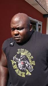 No matter what DONT SKIP CARDIO🙄 HAPPY FLEX FRIDAY COME SEE US AT  IRONWORKS GYM 18 YEARS AND COUNTING💪🏻 #fyp #gym #fitness #bodybuilding