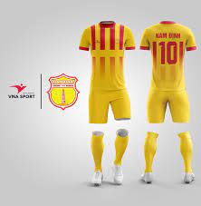 Mỗi đội bóng thường được phân biệt với nhau logo của đội bóng thường có những biểu tượng khác nhau tạo nên sự đặc trưng của mỗi đội. Nam Ä'á»‹nh Fc Cong Bá»' Logo Má»›i Va Ao Ä'áº¥u Xá»‹n Goal Com