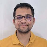 30+ profilů „Malhar“