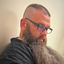 I need a towing company... who do I reach out too?