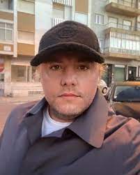 We did not find results for: Cesar Mourao Muda Radicalmente De Visual Humorista Esta Louro