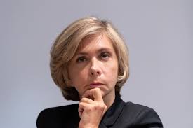 A member of soyons libres (sl), which she founded in 2017 before she left the republicans (lr), she was the member of the national assembly for the 2nd constituency of yvelines from 2002 to 2007 and again from. Presidentielle Pecresse Veut Une Primaire Aux Republicains Pour 2022 Valeurs Actuelles
