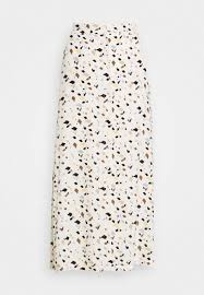 August 1972) ist eine chilenische klimawissenschaftlerin und politikerin. Minimum Maisa Skirt A Linien Rock Broken White Offwhite Zalando De