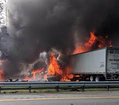 Car accident in tplex near pozorrubio exit video credit to maria meredith. Multiple People Die In Fiery Crash On Interstate 75 In Florida