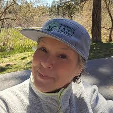 Carol Moorehead's Instagram, Twitter & Facebook