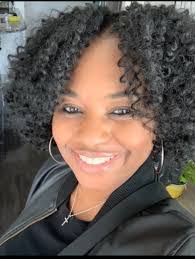 Leslie Mauck's Instagram, Twitter & Facebook