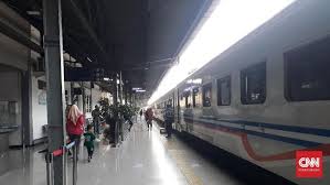 Berwisata ke pangandaran tidak akan cukup hanya dalam waktu sehari. Netizen Kebingungan Sulit Beli Tiket Kereta Api Jarak Jauh