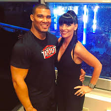 Wwe Superstar Jason Jordan Nathan Everhart And His Wife April Tierney Everhart Backstage At A Wwe Live Event Wwe Wwecouples Wwewives Wwewags Wrestling