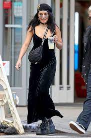 Vanessa hudgens gave a glimpse of her toned stomach and pierced navel as she left a pilates class in studio city on. Vanessa Hudgens Street Style Nyc 10 12 2019 Vanessa Hudgens Style Vanessa Hudgens Style