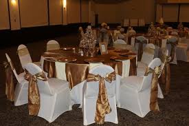 Gold Table Runners And Gold Crinkle Sashes With White Table Linens And White Chair Covers Gold Table Runners White Chair Covers Gold Table