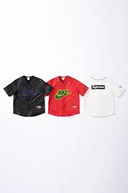 4.7 out of 5 stars. Nike X Supreme Fall Collection Nike Snkrs