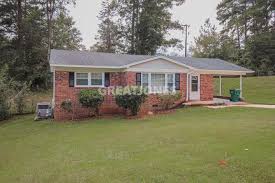 Rentuntilyouown.com is the #1 provider of gaffney, south carolina owner financing homes listings. 924 Hetty Hill St Gaffney Sc 29340 House For Rent In Gaffney Sc Apartments Com