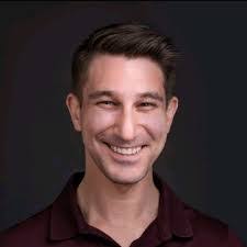 Benjamin Ballinger's Instagram, Twitter & Facebook