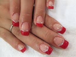 A normal e mais usada por adultas é a que a francesinha com uma cor clara na ponta da unha. Como Fazer Unhas De Gel Em Casa E Manutencao Unhas De Gel Francesas Unhas De Gel Unhas Coloridas