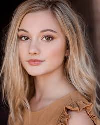 Brown Eyed Girl What Color Are Your Eyes Blonde Hair Brown Eyes Brown Eyes Blonde Hair Blonde Brown Eyes