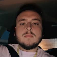 Elijah Redmond (@ejred232)