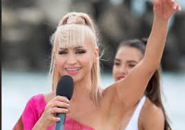 Silvia chifiriuc noi ne iubim. Simona Florescu AratÄ Perfect La 53 De Ani Cum Se MenÈine In FormÄ Fosta SoÈie A Actorului Ion Dichiseanu