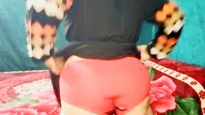 فضيحه الشرموطه مع صاحب معرض سيارات بتسد القسط سكس عربي مصري بصوت واضح كلام  يهيج وسخ