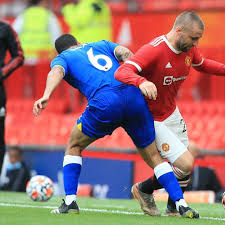 (2) most importantly, this result ballooned manchester united's goal difference to +19. Iss7tehp4sabim