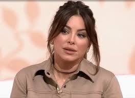 Emin) ( 03:25 )03 ты еще любишь ( 07:22 )04 я не. Ya Prosto Krichala Ani Lorak Rasskazala O Gibeli Brata Zvezdy Womanhit Ru