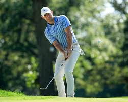 2, set the tone for something more familiar, a sunday horse race on augusta national's dicey second nine. Rory Mcilroy Loving The Tough Setup Tiger S Woes On Greens And Other Friday Takeaways From Bmw