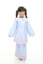 Dengan warna & corak yang cantik lagi menarik, anak perempuan anda pasti kelihatan cantik memakainya. Koleksi Baju Kurung Kanak Kanak Cantik Dan Bergaya 2020