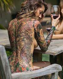Der unterarm ist letzter zeit eine der beliebtesten körperstellen, ein tattoo stechen zu lassen. Die Schonsten Tattoo Ideen Fur Frauen Facebook