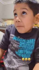 Amiguito amiguito …..tú te pasas riki 🤣🤣🤣🤣🤣🤣