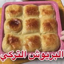 حساب طبخ صور وفديو On Instagram خبز البريوش التركي الذ خبز تذقونها هش وطري Om Sarah المقادير كوب حليب سايل دافيه ربع كوب زي Food Hot Dog Buns Recipes