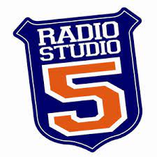(win 7 is a must for those using digital photo or camcorder work.) 6.0 is the worst upgrade of any software i have used. Studio 5 Fm Live Per Webradio Horen